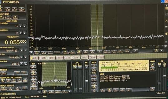 AOR PERSEUS SDR受信機 - メルカリ