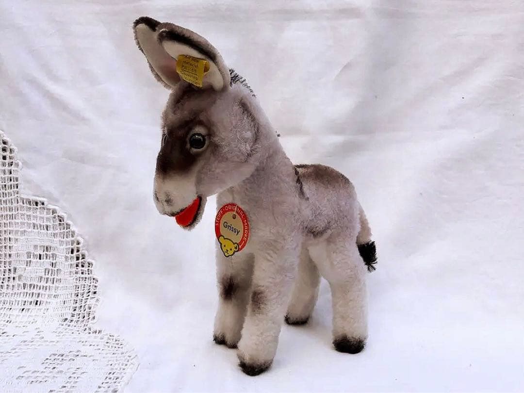 Steiff ロバのGrissy Large Steiff Vintage Grissy Donkey. For Sale at Ruby Lane