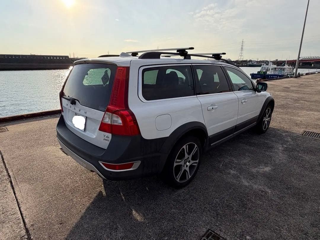 パーツ Volvo XC70 AWD 3.0L - 118,000km
