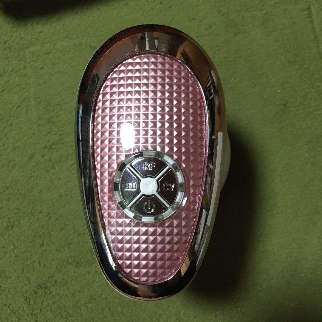 家庭用キャビテーション機器　キャビプラス　マッサージ