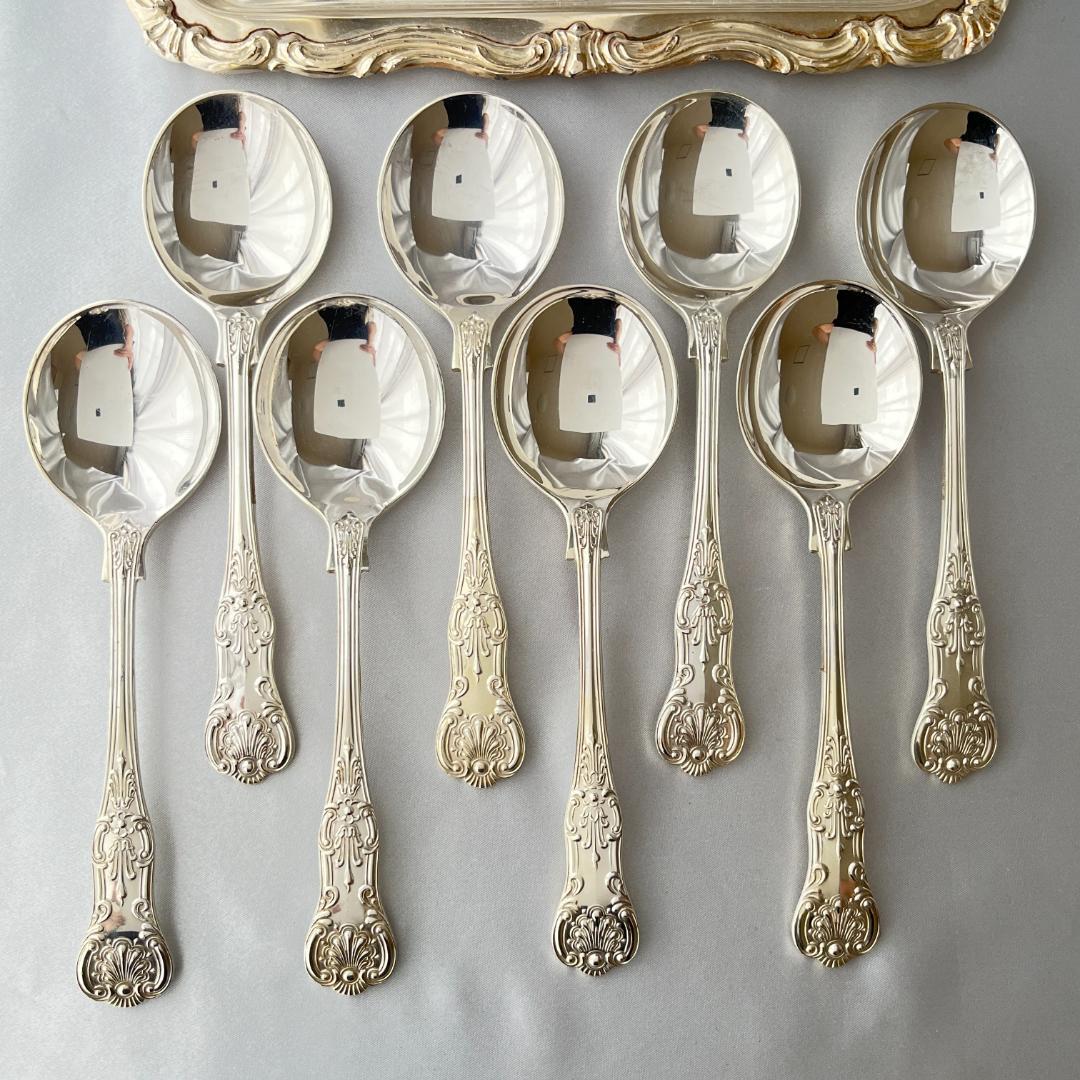 【Roberts & Belk】 クイーンズパターン コンソメスプーン 8本 Amazon.com | Roberts & Belk 20-Piece Camden Gold Silverware Set