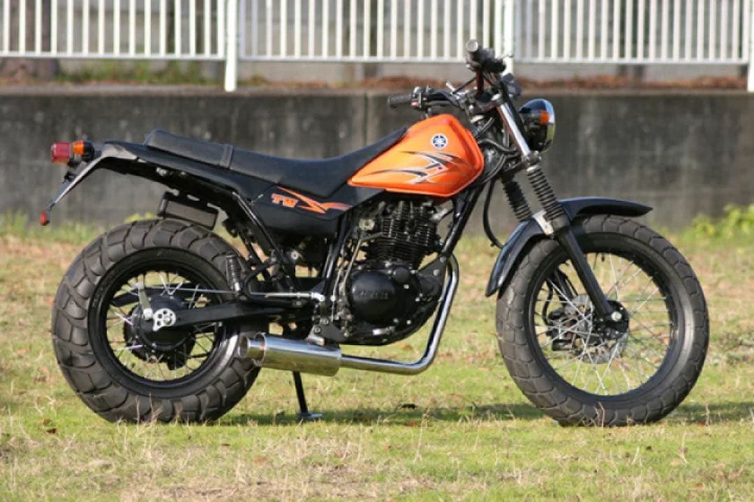 専用HMS ヤマハ 100φ砲弾マフラー2曲げ (Type2) 楽天市場】TW225 マフラー 100φ砲弾マフラー タイプ2 801-001-01