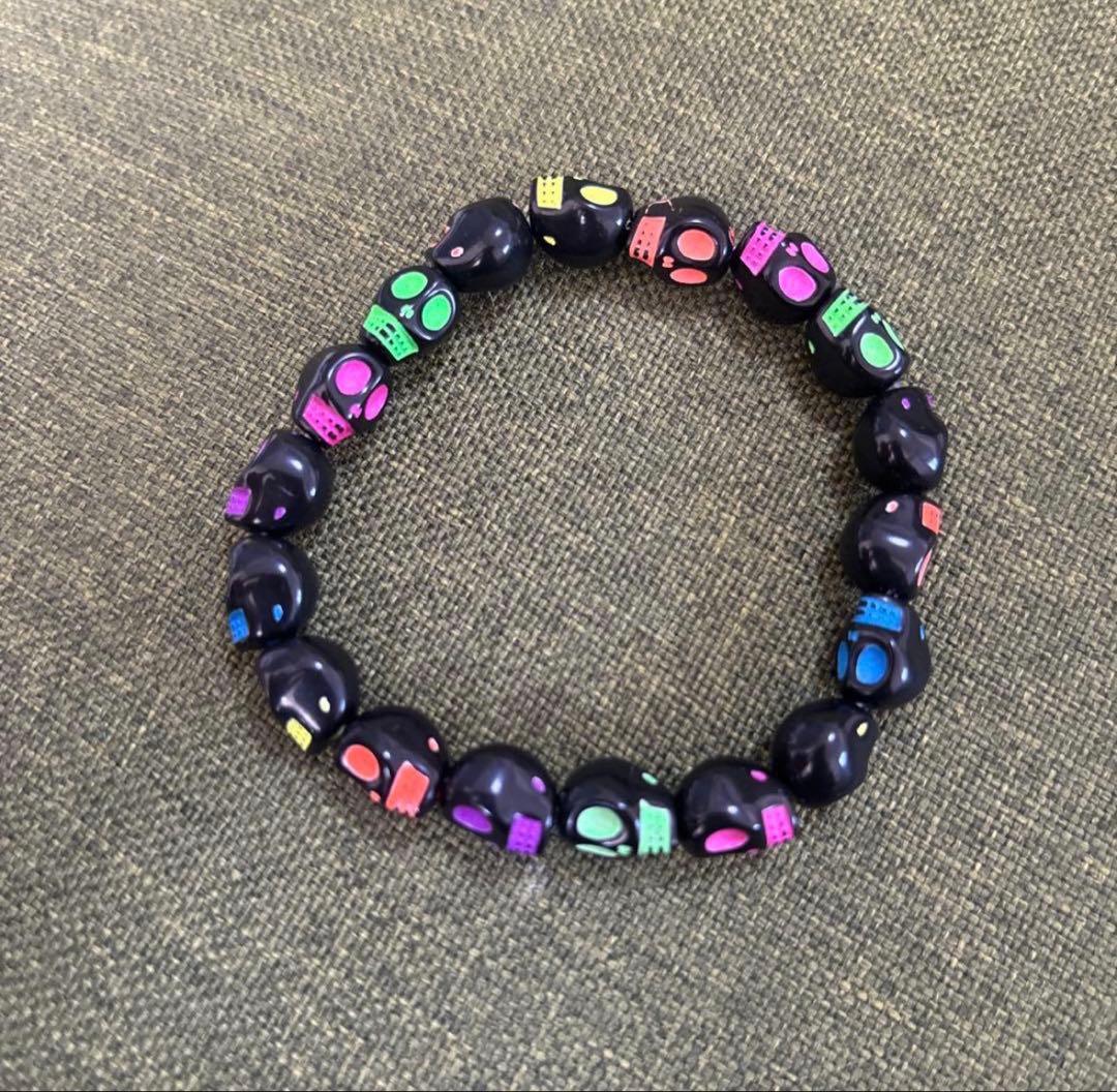 カラフルスカルビーズブレスレット ブレスレット ビーズ カラベラ 全3色 キラキラ ブレス おしゃれ きれい
