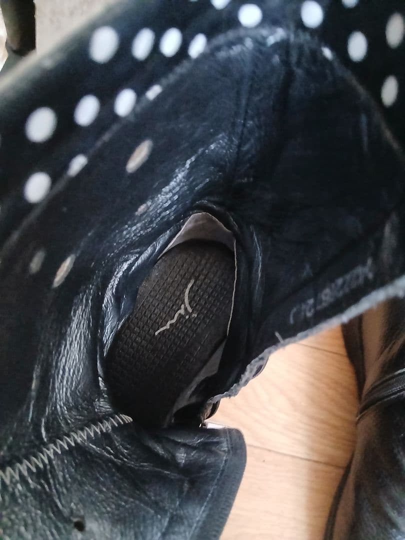 センソユニコ慈雨ブラックレザー ブーツ 24.0cm