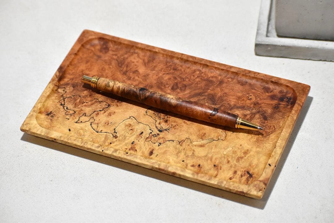 No.334花梨瘤紅白スポルテッドのトレー No.334花梨瘤紅白スポルテッドのトレー No.334花梨瘤紅白スポルテッド