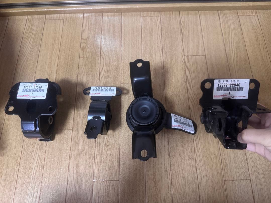 (新品)トヨタ MR-S用 純正エンジンマウント 4個セット 2026年最新】Yahoo!オークション -mr-s エンジンマウント(パーツ)の