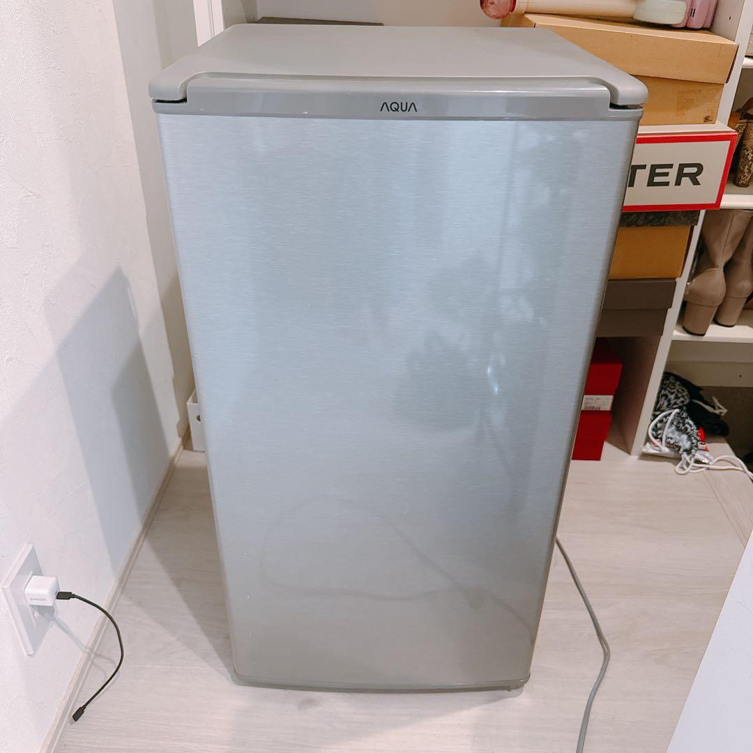 冷蔵庫 製氷機能付き 75L AQUA ノンフロン直冷式　AQR-8G　直冷式 AQR-8G | アクア株式会社（AQUA）｜生活家電