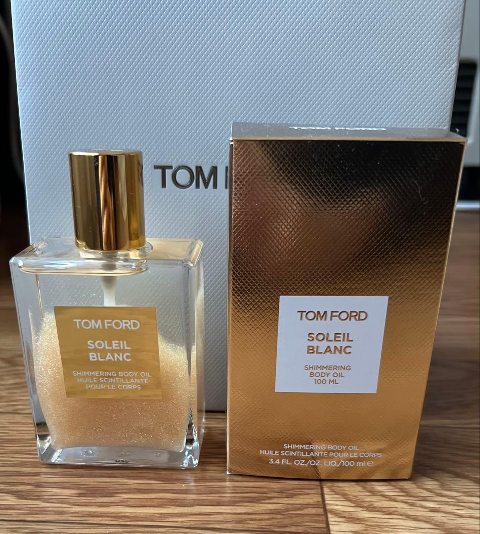 TOM FORD SOLEIL BLANC シマーリングボディオイル 100ml Soleil Blanc Shimmering Body Oil | TOM FORD BEAUTY