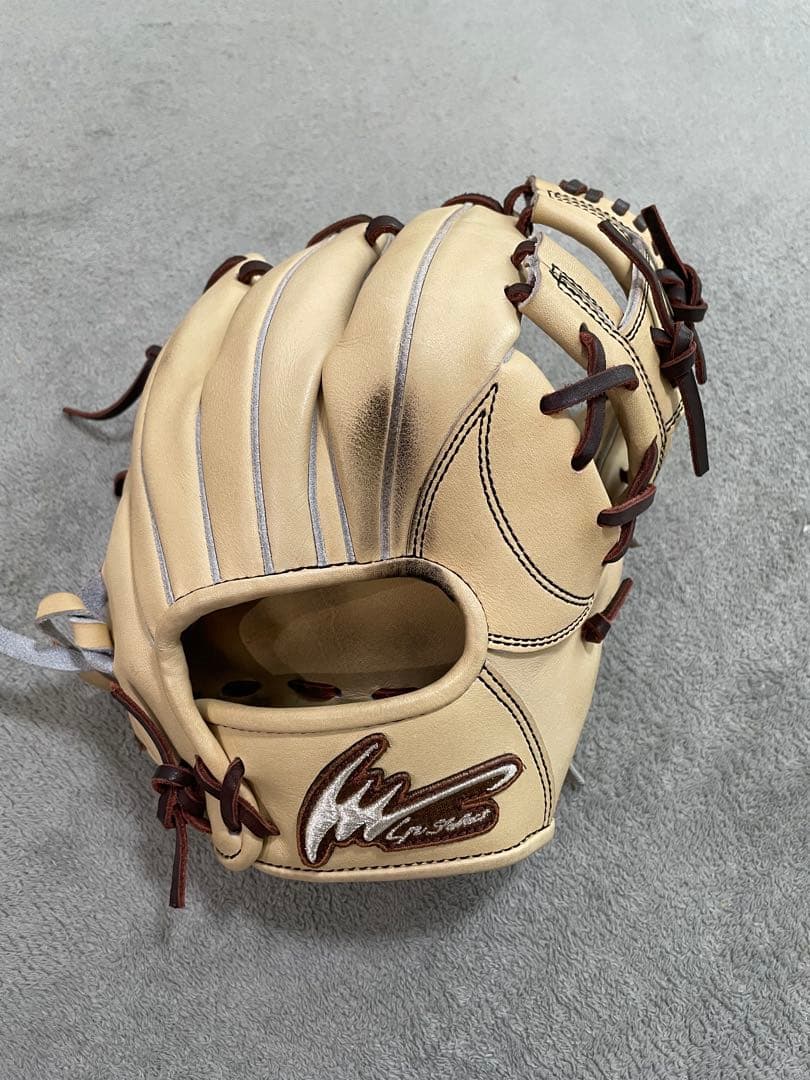 最終値下！アイピーセレクト 軟式グローブ　限定カラー 2025モデル アイピーセレクト 軟式 グローブ グラブ 内野手用 限定