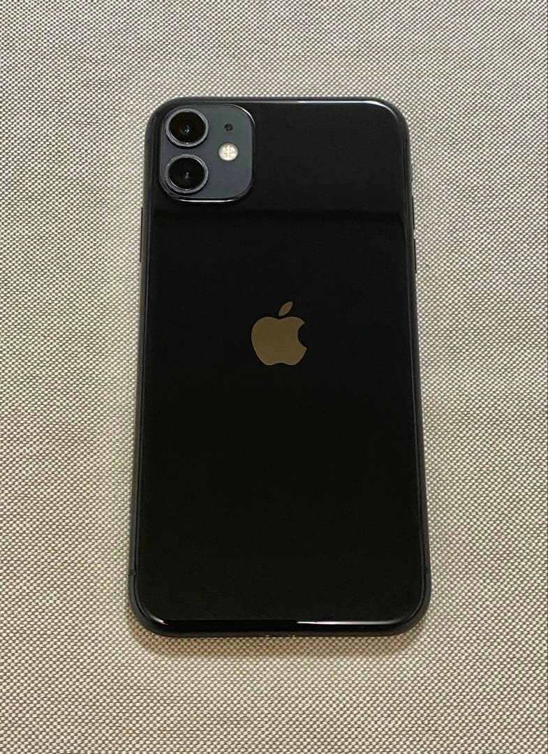 【simロックあり】au 制限○ / iPhone11 64GB ブラック APPLE 【Bランク中古品】 SIMロック解除済 AU iPhone 13 128 GB