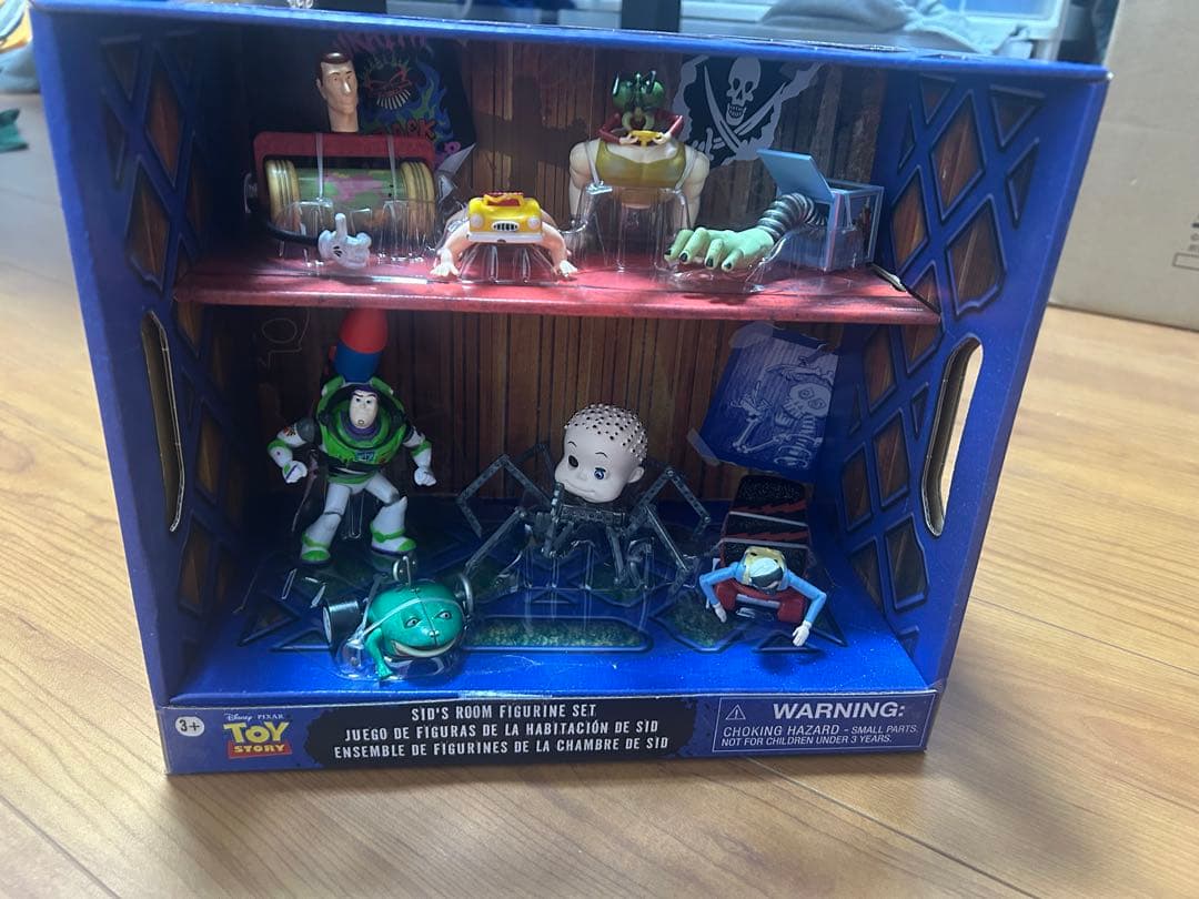 トイストーリー シドの部屋 Sid's Room - メルカリ