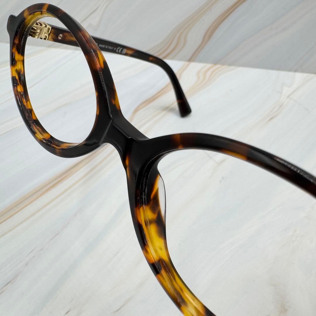 ミュウミュウ】ウォニョン着用 レンズなし 伊達メガネ べっこう柄 ロゴ