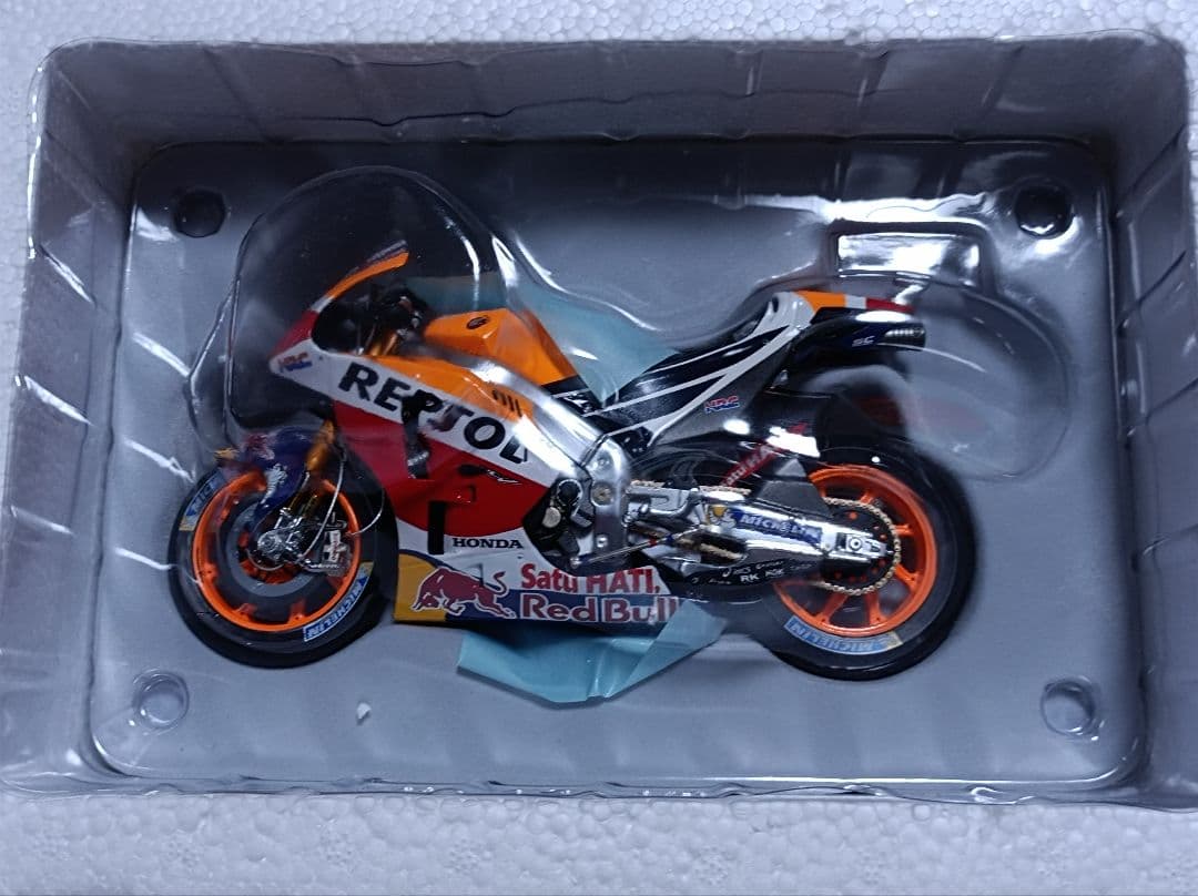 Spark 1/12 Honda RC213V 1/12 ダニ・ペドロサ - メルカリ