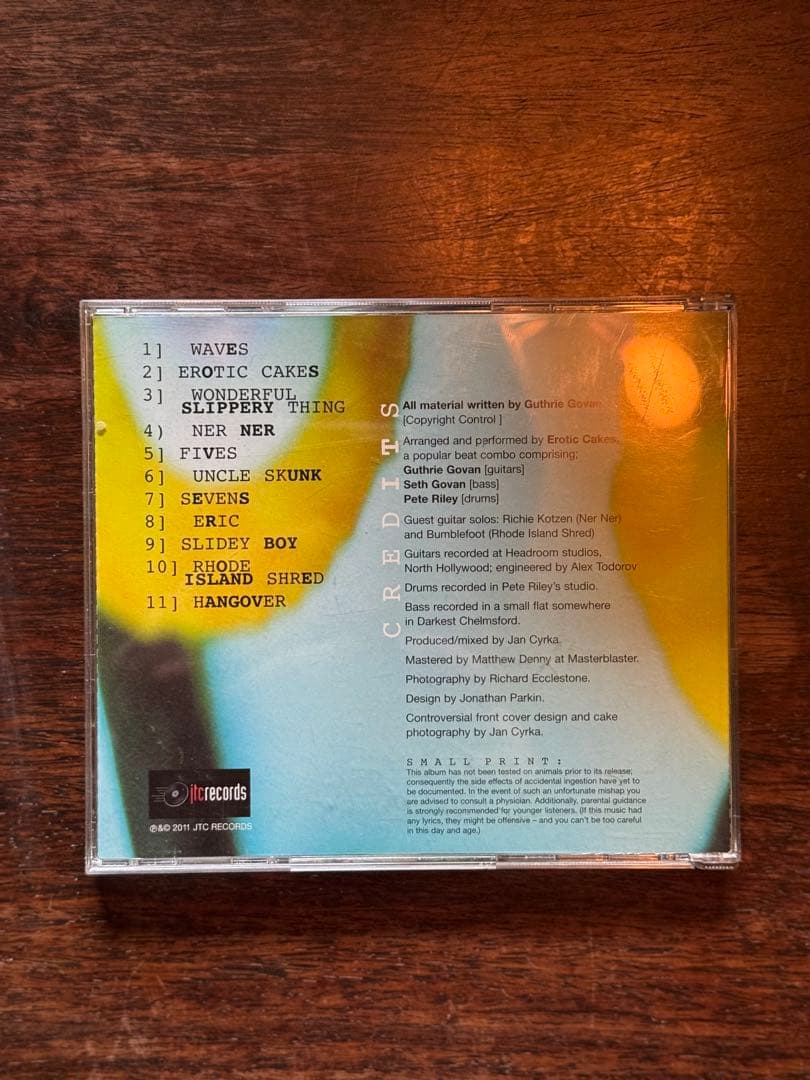 Guthrie Govan Erotic Cakes 直筆サイン入り - メルカリ