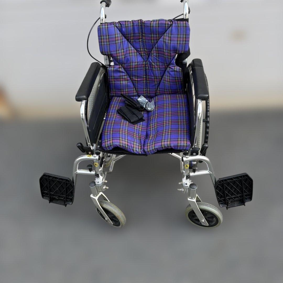 カワムラ 折りたたみ車椅子 介助用 クッション付 【A-264】 - メルカリ