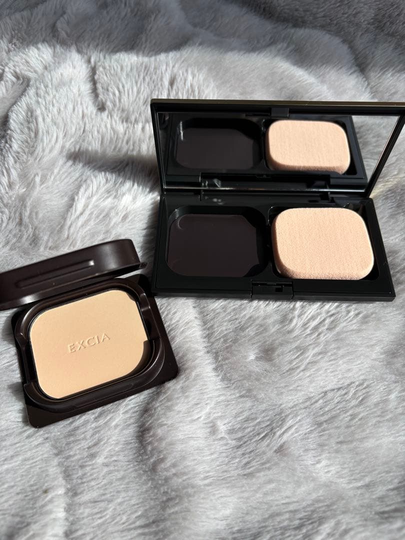 エクシア ラディグロウパウダーファンデーションNA201とケース 楽天市場】【国内正規品】2024年9月17日新発売 アルビオン エクシア