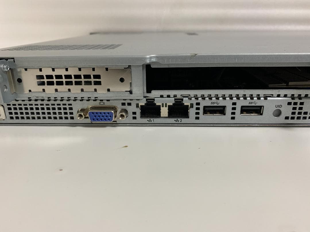 サーバー HP ProLiant DL20 Gen10 3.5GHz 32GB 4TB