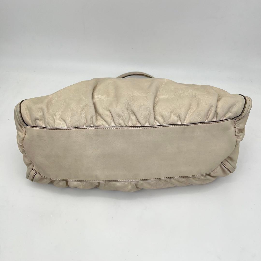 GUCCI ワンショルダーバッグ 肩掛け アビーライン ゴールド金具 レザー