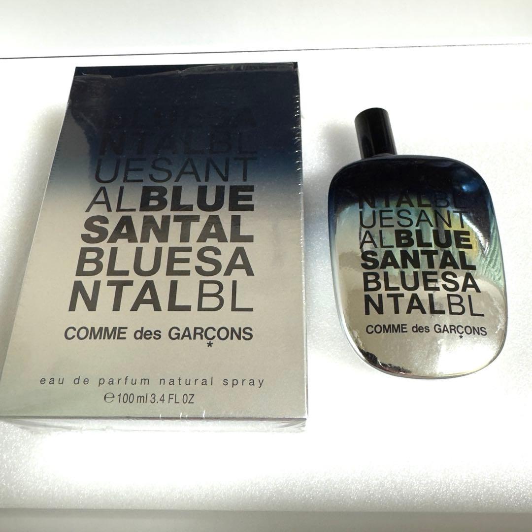 【香水】コムデギャルソン ブルー サンタル 箱付き ブルーサンタルオードパルファムスプレー(コムデギャルソン)の通販