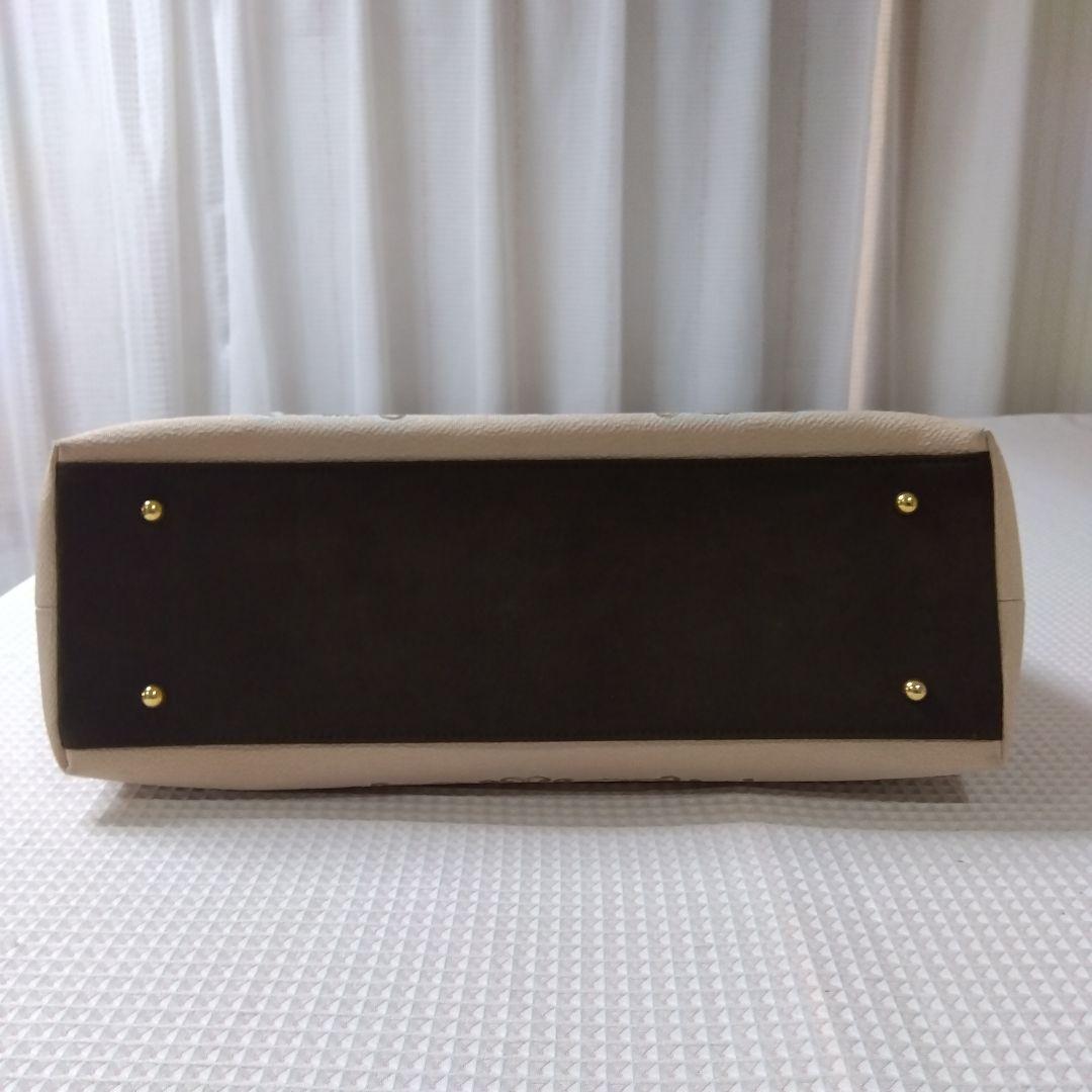 岡重OKAJIMA 花柄刺繍 ハンドバッグ 中型 - メルカリ