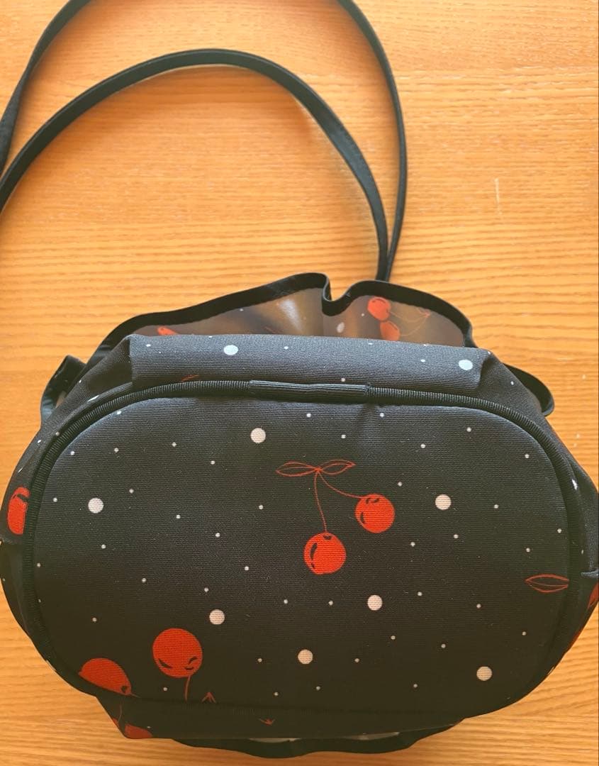 セツコサジテール Fig フィグ さくらんぼ 完売商品 - メルカリ