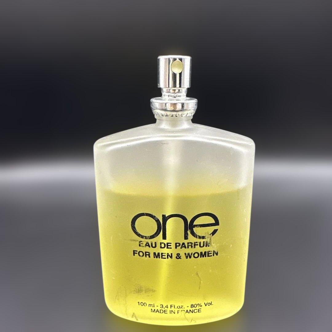 one Eau de Parfum 100ml ユニセックス The Only One EDP 100Ml