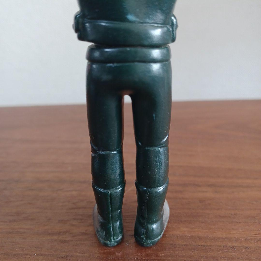 無版権 パチもの 「ライダーマン」風の鉄紺色の希少ソフビ フィギュア