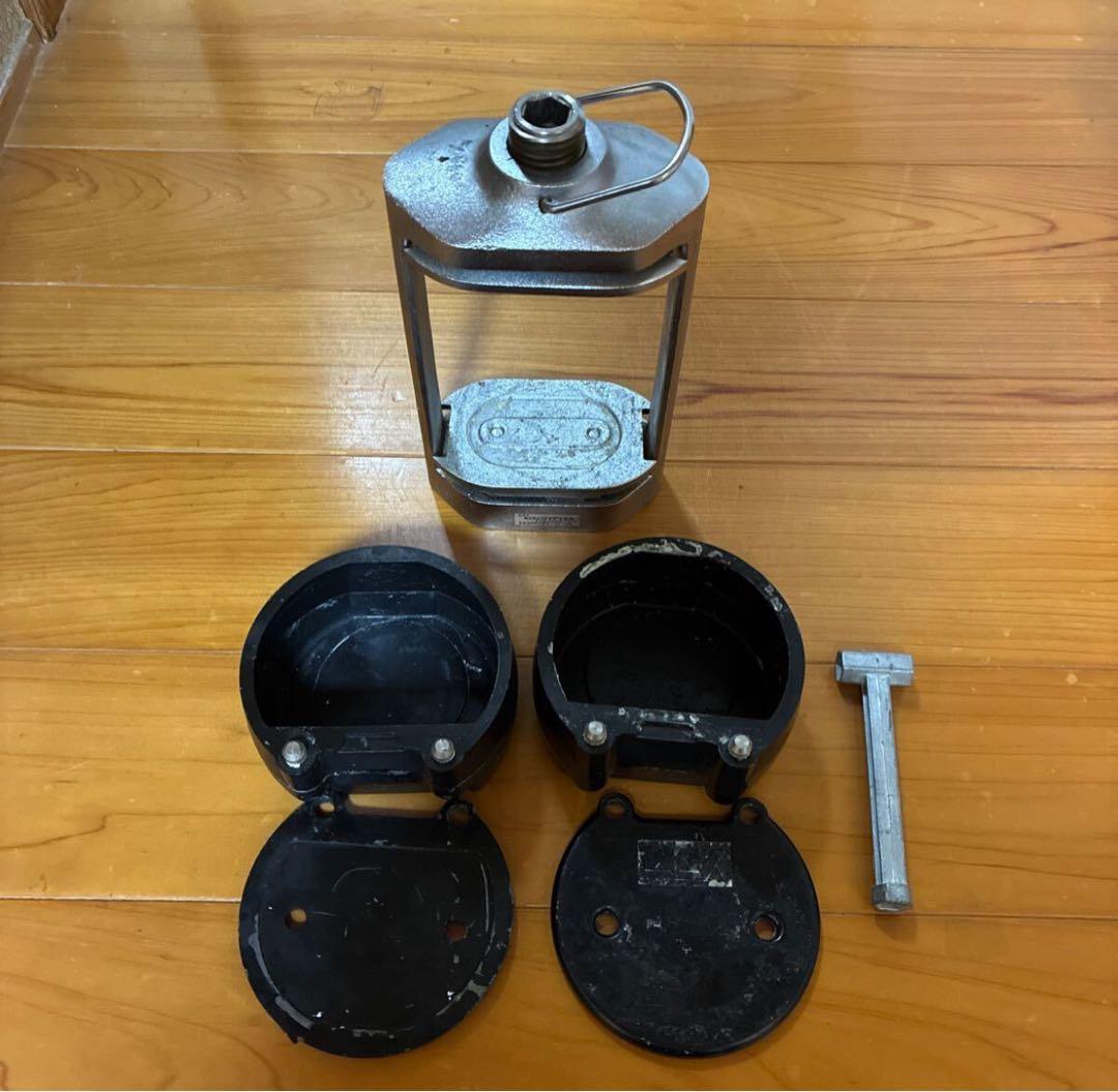 USED★YDM プレスとフラスコ 上顎用 下顎用セット 歯科技工 2個/セット歯科技工用 フラスコ (黄銅素材) - 荷田歯科(kadashika.jp)