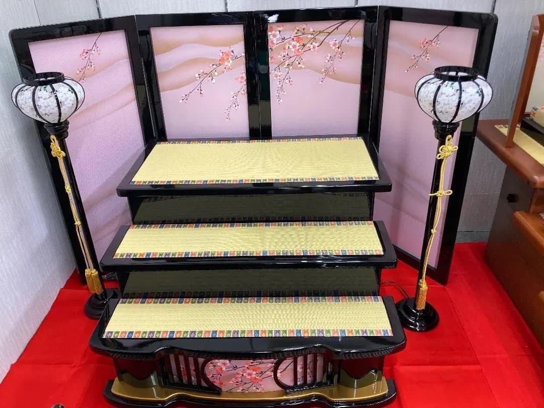 専用ページ　C7 訳あり特価　ひな壇飾り　雛人形三段　雪洞付き　ひな人形三段 雛人形 コンパクト 特上五人毛氈三段｜本格的な三段飾り雛人形