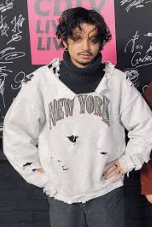 超特大セール】Reebok ダメージスウェット ベージュグレー XL 松村北斗