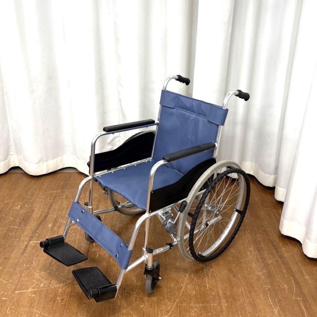 FM02E) アルミ 軽量 自走式 車椅子 車イス 関東圏～関西圏 送料無料 車椅子 折りたたみ 自走式 コンパクト ノーパンクタイヤ 軽量 アルミ製