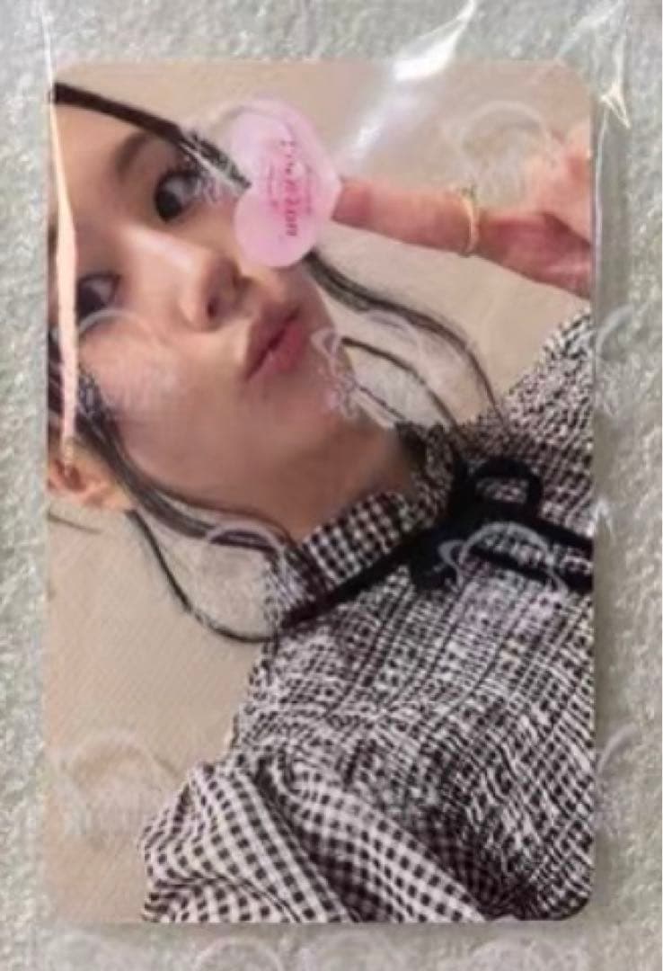 TWICE star 中華 中国 上海サイン会 当選者限定 チェヨン 匿名配送】TWICE モモ 中国サイン会 当選者限定トレカ スターリバー