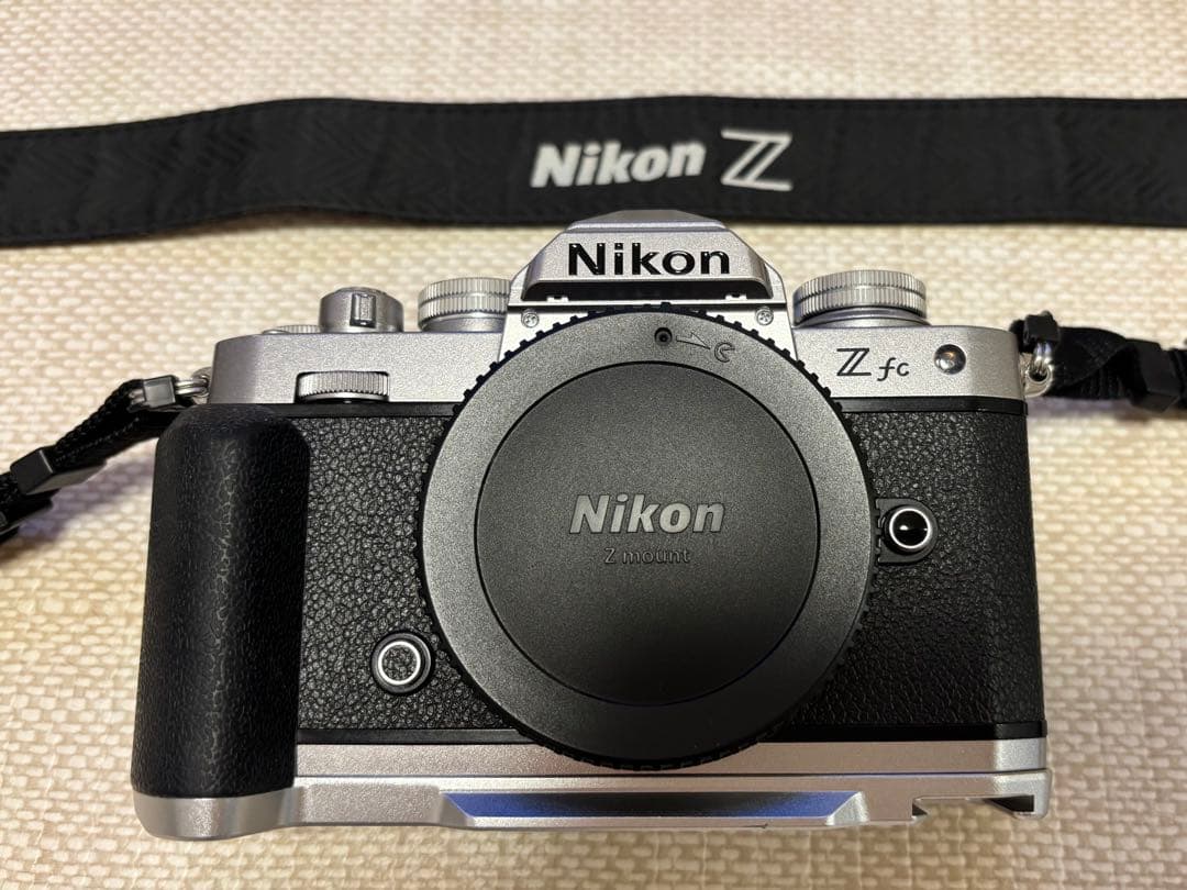 Nikon Zfc シルバー16-50VR レンズキット Zシリーズ（Nikon） ニコン Zfc 16-50 VR レンズキット シルバー