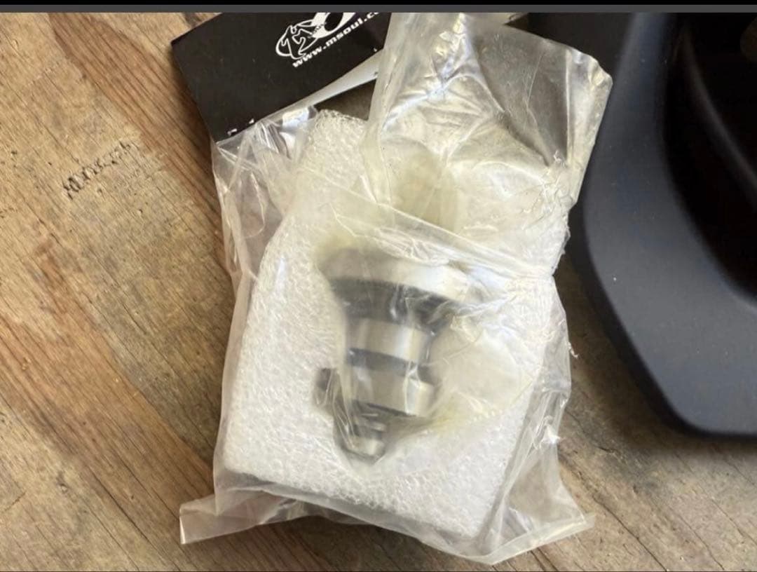 gggmmm専用 CJ Classics C5ZZ-6506072-BL Mustang Glove Box Latch With Lock 1965