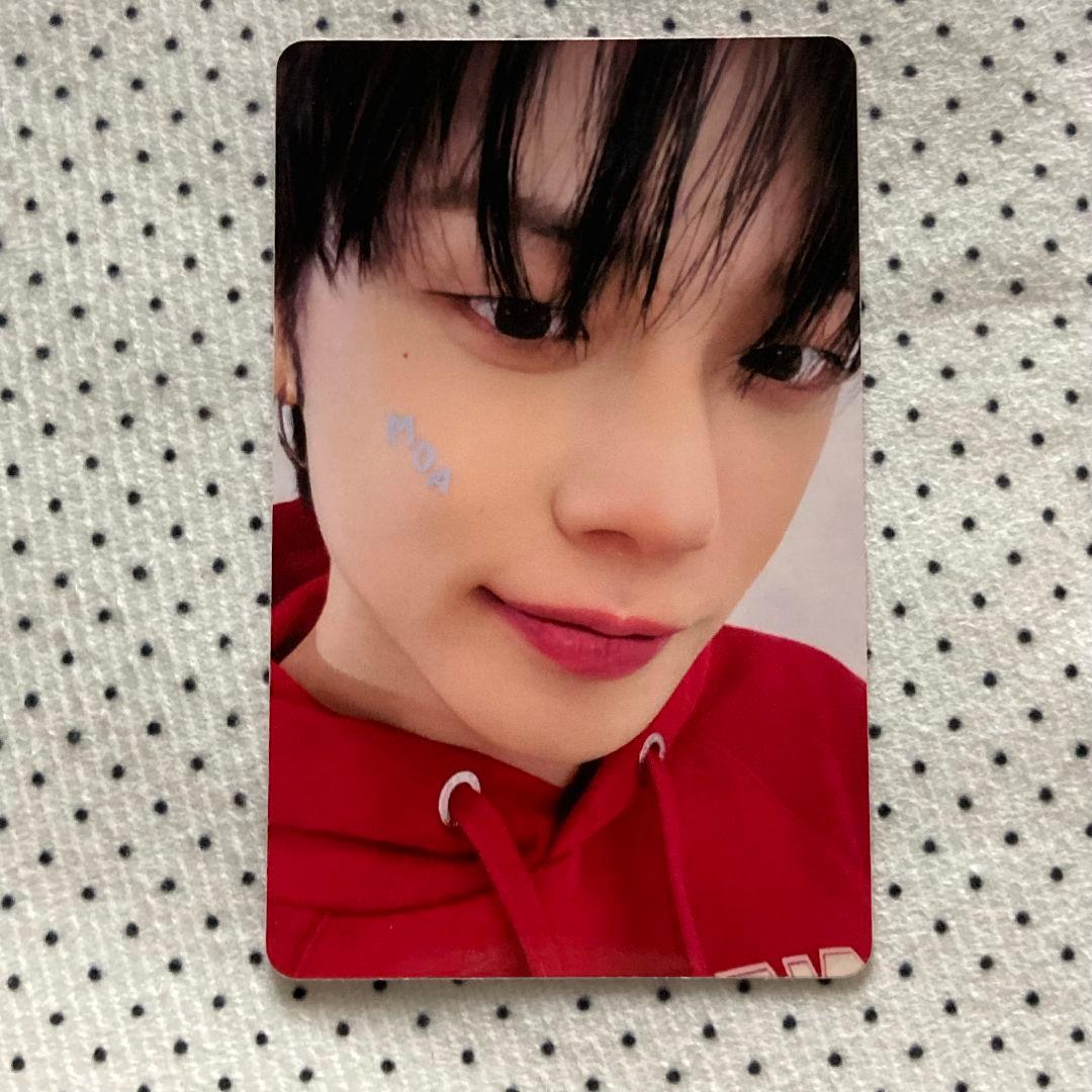 TXT MOAZONE 限定 ヨンジュン FC特典 ファンミ ペンミ トレカ TXT ヨンジュン トレカ ACT:PROMISE FC入場特典 モアゾーン - メルカリ