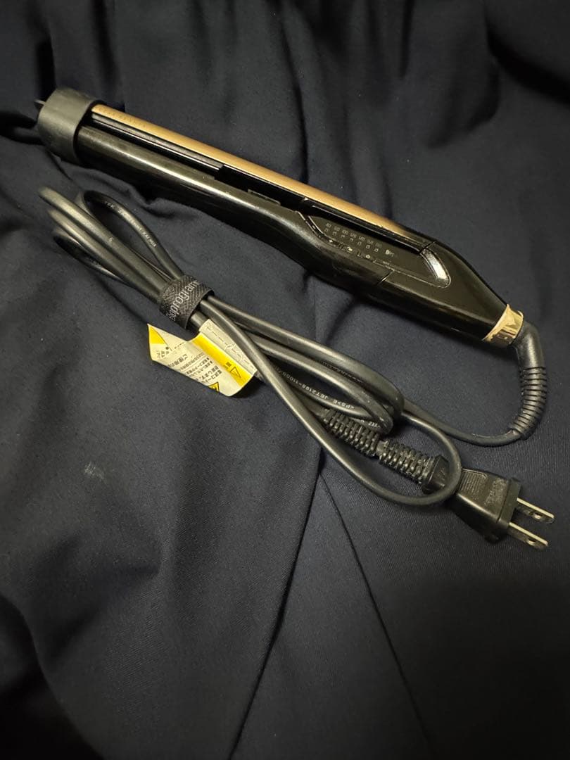 ヘアビューロン 4Dプラス ストレートアイロン ジャンク品