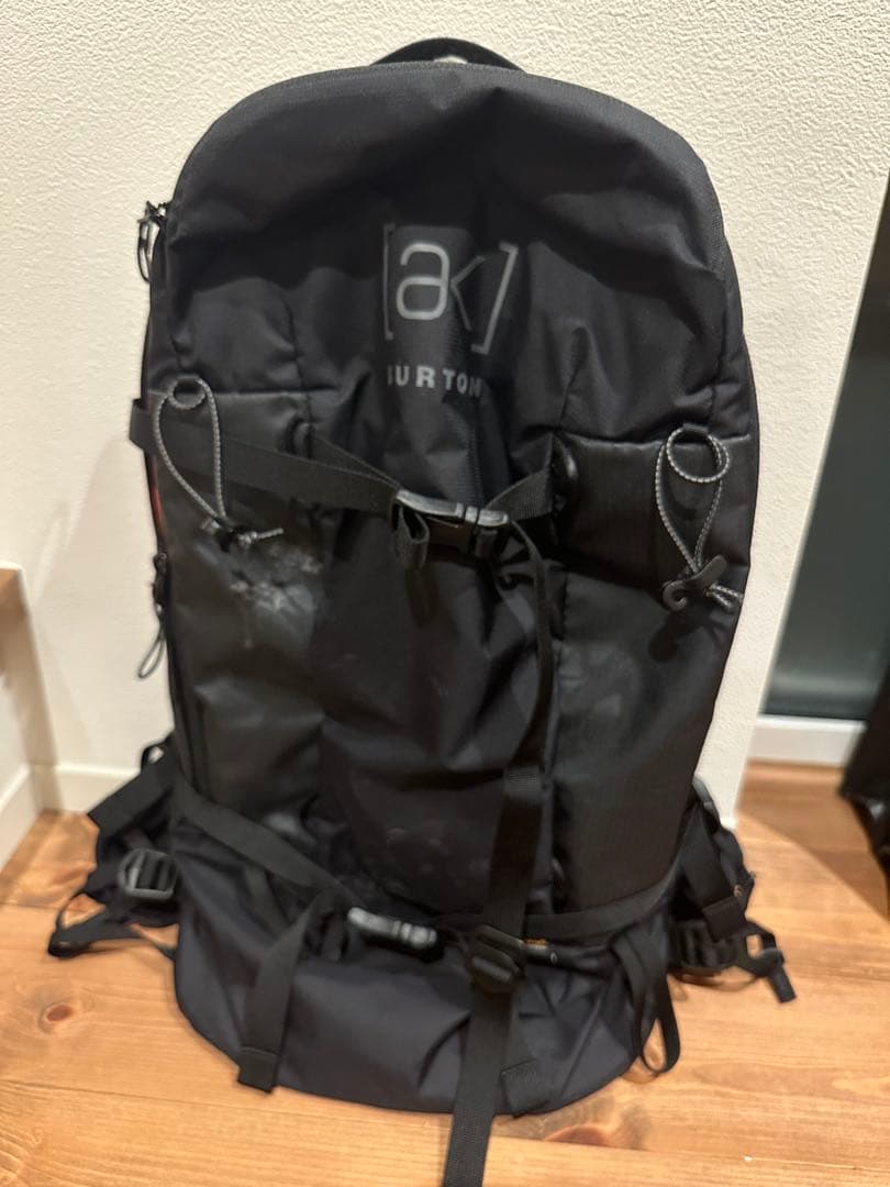 バートンak サージェンス ツアー パック 18L バックパック Burton [ak] Surgence Tour 18L Pack | Technical Packs | Burton.com
