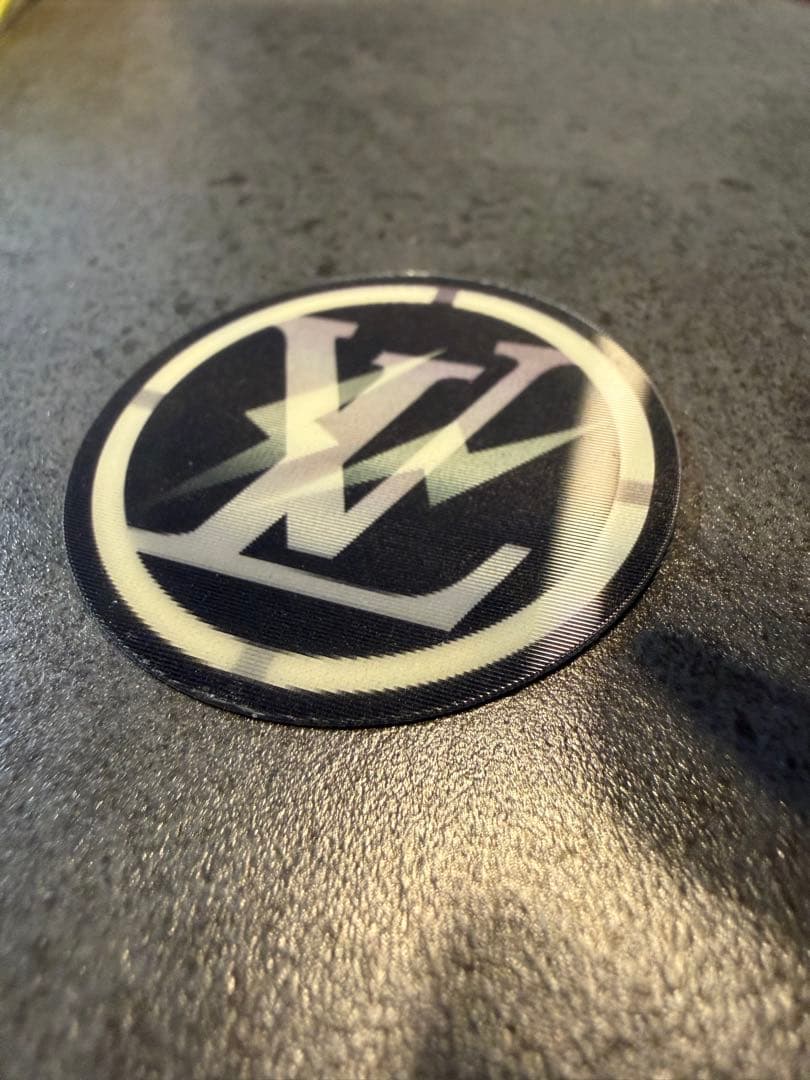 非売品】フラグメント×ルイヴィトン ホログラムシール - メルカリ