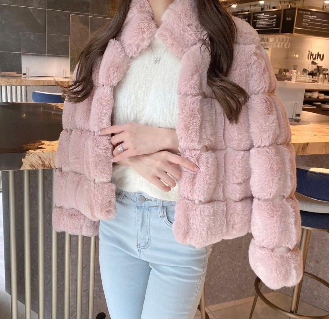 ルミニョン フェイクファーショートコート ピンク ふわふわ もふもふ