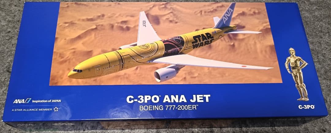 ANA C-3POジェット SW B777-200ER 1/200 新品 ANA スター・ウォーズ B777-200ER 1/200 C-3PO JET - メルカリ
