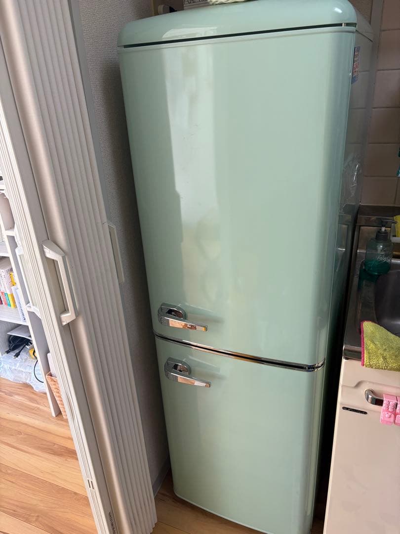 レトロ冷蔵庫 PRR-142D-LG 130Lライトグリーン Amazon.co.jp: アイリスプラザ 冷蔵庫 130L 一人暮らし おしゃれ