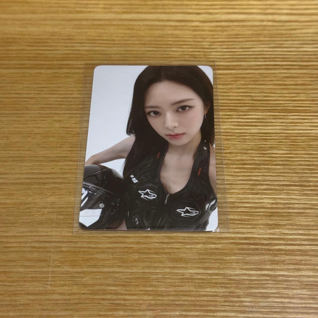 ITZY ソウルコン 購入特典トレカ ユナ - メルカリ