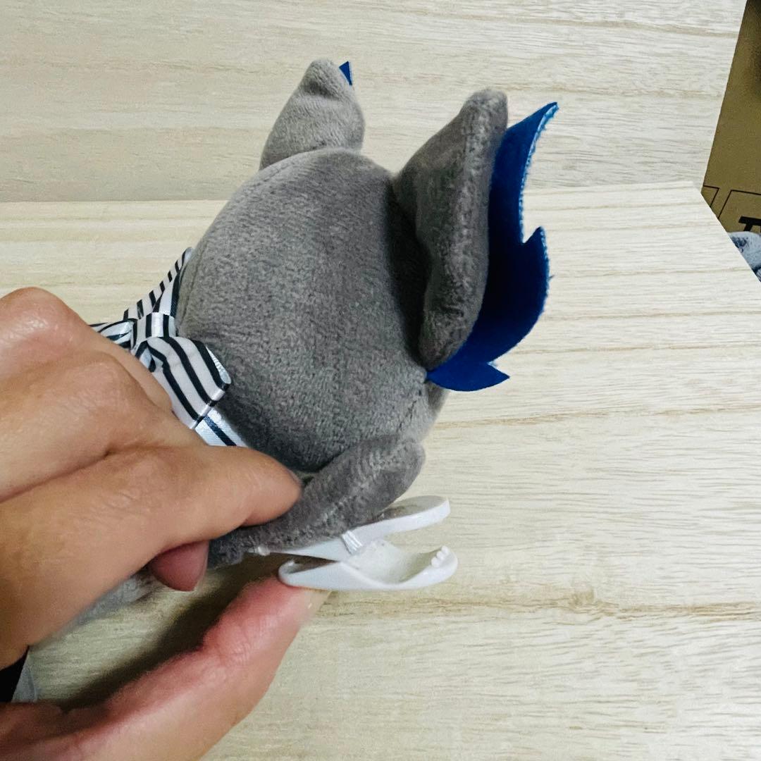 ディズニー ツイステッドワンダーランド 肩のせぬいぐるみ グリム