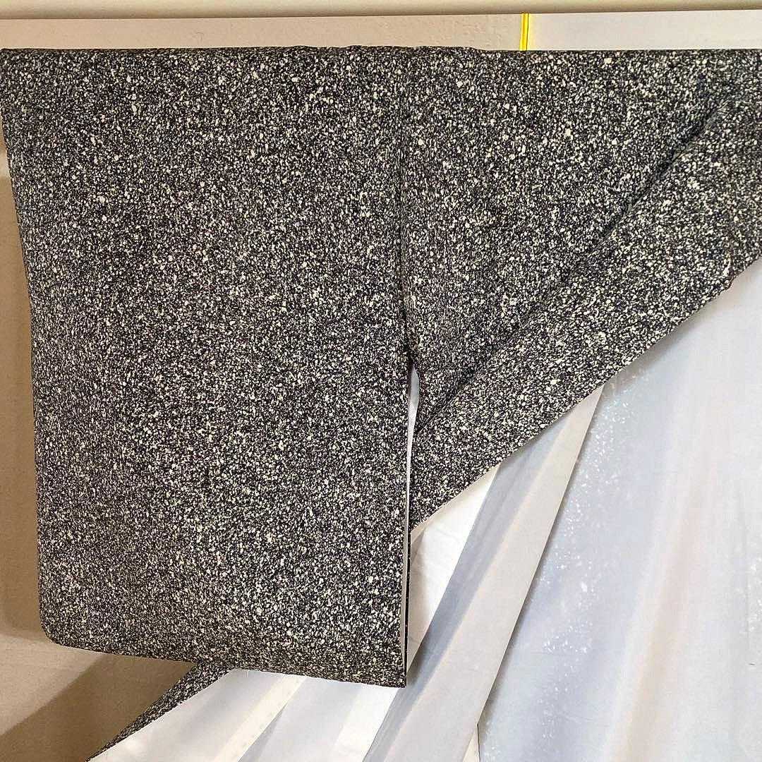 着物-袷着物2 秋草文様 黒地に金彩上品で華やかな装い【訪問着】【正絹