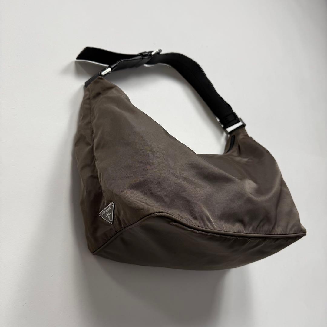 2000s PRADA archive nylon shoulder bag - メルカリ