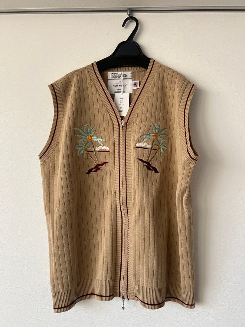 DAIRIKU “Hawaii“ Zip Up Knit Vest