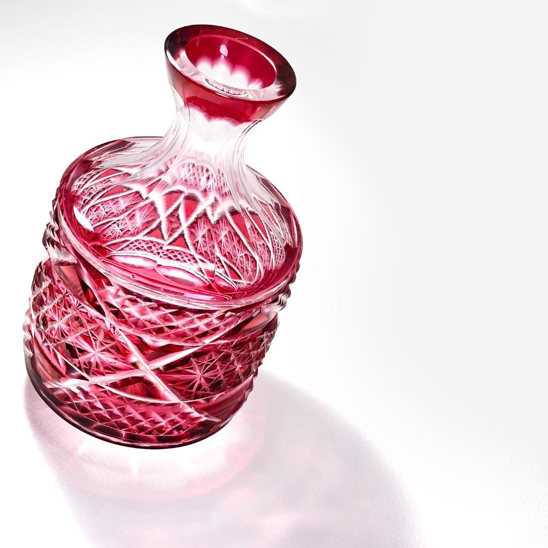 美品・希少・箱付き】ヤマザキガラス／薩摩切子 徳利／色被ガラス・菊