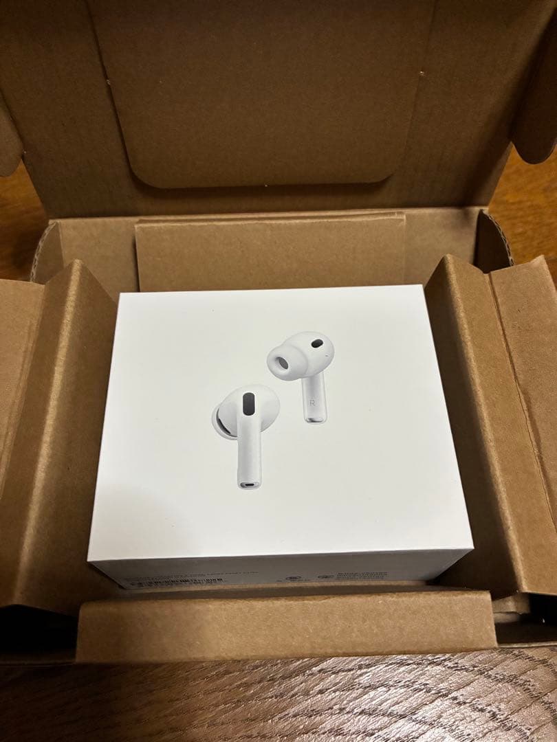 Apple AirPods Pro 3 本体　新品未開封品 Apple ☆ 新品未開封 保証開始 国内正規品 AirPods Pro 第3世代 MFHP4J