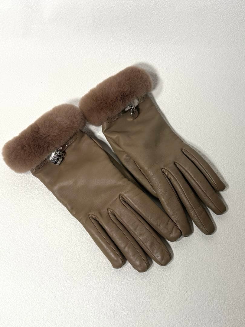 専用　　超美品！　エルメス　手袋　《プリンセス》ラム ケリー 南京錠　グローブ