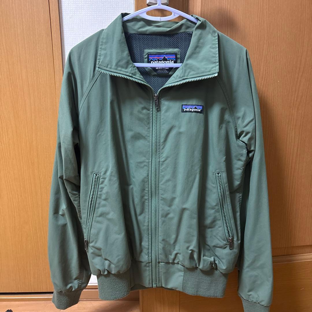 patagonia ナイロンジャケット XS オリーブグリーン - メルカリ